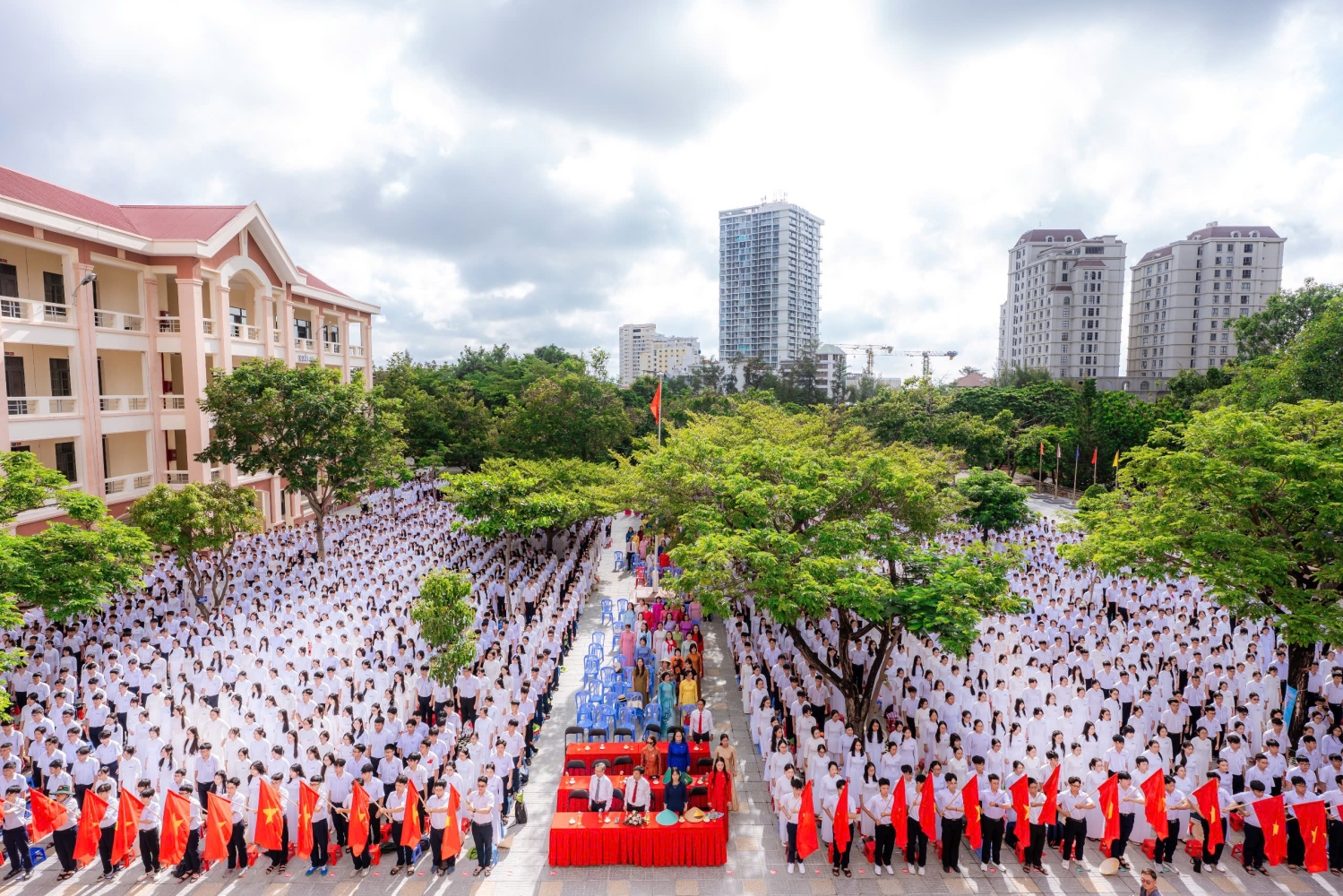 TỰ HÀO 50 NĂM THÀNH PHỐ SÀI GÒN - GIA ĐỊNH CHÍNH THỨC MANG TÊN CHỦ TỊCH HỒ CHÍ MINH (02/7/1976 – 02/7/2026)